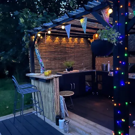 Attic Suite, Maison De Mags & Mags فندق مبيت وإفطار