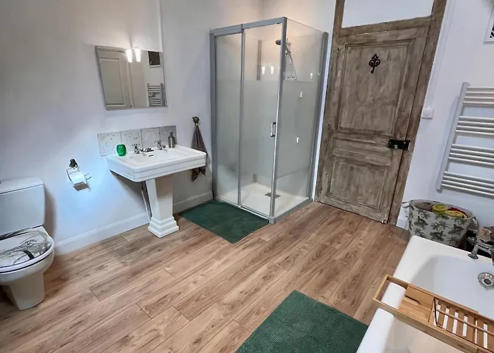 B&B Attic Suite, Maison De Mags & Mags 3*